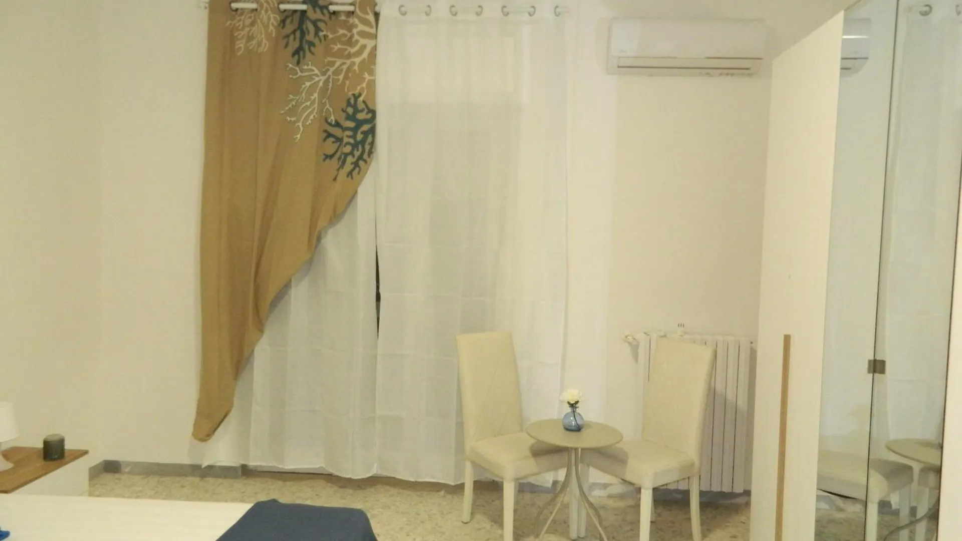 Good Vibes Home 巴里 0*,  意大利